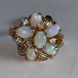 NWT heavy yellow 18kt gold electroplate ring Sz 7 w/6 opals floral